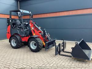 Envío Gratis W25 Miniexcavadora 25HP V1505 Euro 5 Diésel, Capacidad de Elevación de 1.25 Toneladas, Hidráulica y Acoplador Rápido Hidráulico Euro - Product Image 3