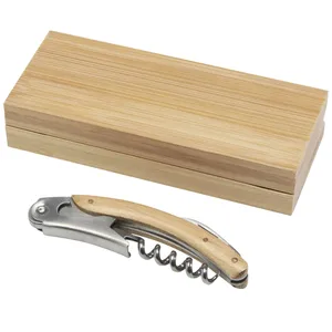 Couteaux, ouvre-bouteilles et tire-bouchons personnalisés en bambou Carmenier - Product Image 1