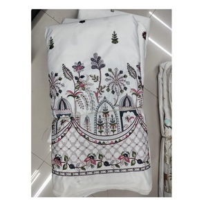 Tissu brodé Dobby élégant en satin Malai de poids moyen antistatique pour vêtements de mariage et couture personnalisée d'Inde - Product Image 1