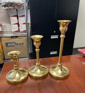 Bougeoir conique en métal de style américain finition argentée pour la décoration de mariage et d'éclairage domestique disponible aux meilleurs prix - Product Image 6