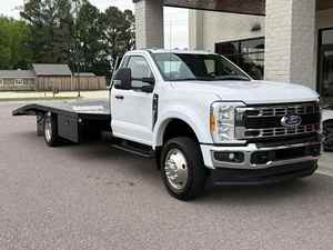 Limpia 2023 F o r d Super Duty XL Dually Car Hauler - Product Image 2