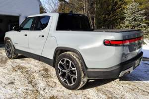 RIVIAN R1T ADVENTURE EDITION 2025 USADO (LHD/RHD) - Product Image 3
