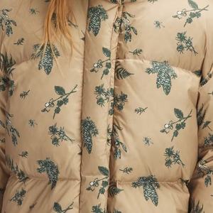 Blousons matelassés imprimés sur mesure 2024 pour femmes, blouson matelassé imprimé feuilles de haute qualité, vente en gros de manteaux longs matelassés pour femmes - Product Image 6