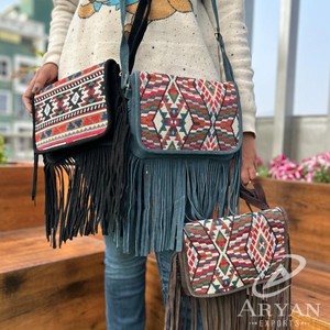 Nouveau fait à la main Offre Spéciale Jacquard daim cuir frange sac à bandoulière multi-usage nouveau Design Vintage sac à bandoulière pas cher taux produit en vrac - Product Image 1