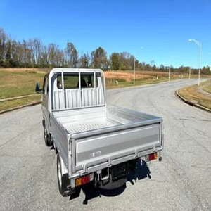 Prêt à expédier 2021 Toyyota Dynna Double Cabine 4x4, conduite à gauche, sièges en cuir, caméra arrière, excellent état - Product Image 4
