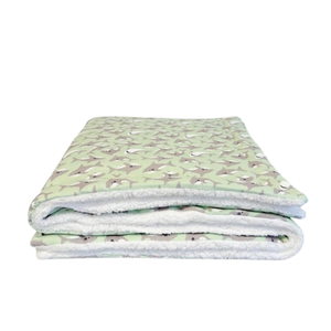 Luxury dog blanket with woodland animal print soft plush lining warm cozy pet throw reversible blanket for dogs and <b>cats</b> - Product Image 3