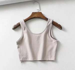 Débardeur écologique évacuant l'humidité | Chemise pour femme sur mesure pour la rue et le gymnase - Product Image 3