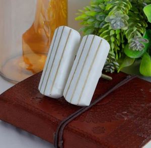 Perilla de gabinete de mármol blanco con base de latón, herrajes decorativos hechos a mano para gabinetes, cajones, decoración única para el hogar de Artisan Craft - Product Image 1