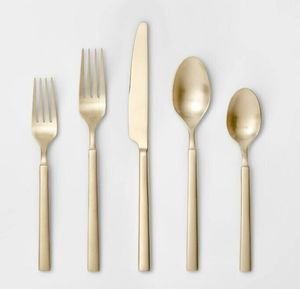 Ensemble de couverts en métal au design merveilleux avec poignée ronde simple plaqué or pour la maison et la vaisselle de mariage - Product Image 2