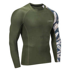 เสื้อและเสื้อท่อนบนผู้ชายแบบสั่งทำ OEM/ODM ออกแบบเองได้ ผลิตจากผ้าสแปนเด็กซ์/โพลีเอสเตอร์ ระบายเหงื่อได้ดี กระชับกล้ามเนื้อ พร้อมบริการพิมพ์ลายแบบซับลิเมชั่นสำหรับผู้ใหญ่ - Product Image 3