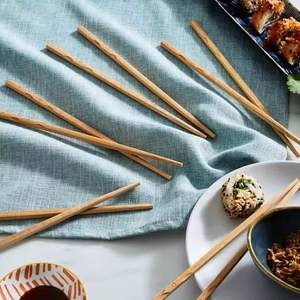 Ensemble de baguettes en bois de style coréen traditionnel-Biodégradable et écologique personnalisable pour les mariages de restaurants familiaux - Product Image 3