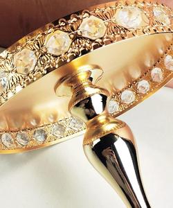 Support à gâteau en métal de luxe avec finition artistique, idéal pour les présentoirs de gâteaux et de pâtisseries élégants - Product Image 3