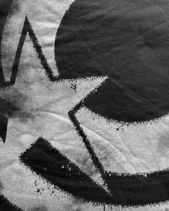 Personnalisé Surdimensionné Strass Sérigraphie T-Shirt Vintage Coton Hommes Double Couche À Manches Longues Broderie En Déchiré T-shirt - Product Image 6