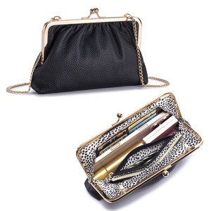 Sac Ando en cuir de vachette véritable avec fermoir Kiss Lock, sac bandoulière plissé à chaîne, pochette de soirée pour femme - Product Image 5
