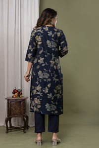 Ensemble Kurti indien en coton avec imprimé floral pour femmes Ensemble Kurta avec Dupatta pour l'été en gros en Inde - Product Image 3