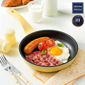 [Giorno Felice] IH Multi-fresco-su 20cm padella Versatile facile da usare tutte le fonti di calore facile da pulire - Product Image 1