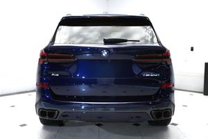 BMW X5 M60i 2025 Propre et Fraîche, Moteur V8 combiné à un système mild-hybrid 48V - Product Image 2