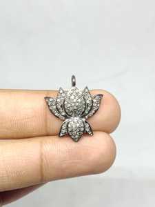 Red Mountain Gems - Colgante de Plata de Ley 925 con Diseño de LOTO Vintage para Mujer, con Diamantes Pavé de Color I, Corte Brillante Redondo, 20x20MM - Product Image 4