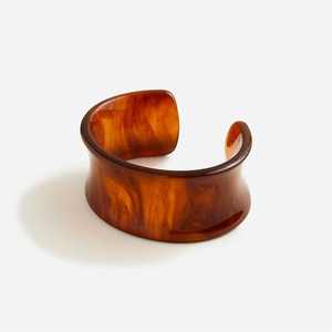 Brazalete de Resina Geométrico Semicircular de Moda, Hecho a Mano, de Alta Calidad, Color Ámbar Marrón Beige, Ancho y Grueso, Personalizable - Product Image 3