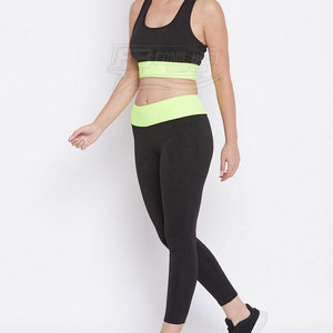 Ensemble de sport 2 pièces sans couture pour femme : soutien-gorge rembourré push-up et tenue de yoga respirante pour adulte - Product Image 4