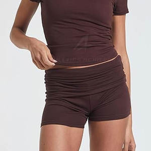 Pantalones cortos y camisa de gimnasio ajustados de alta calidad para mujer, ropa de entrenamiento personalizada cómoda con patrón sólido - Product Image 4