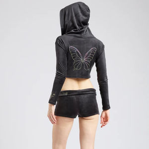 เซ็ตเสื้อครอปแบบสองชิ้นสำหรับผู้หญิงชุดวอร์มเสื้อแจ็คเก็ตมีฮู้ดและกางเกงขาสั้นแบบลำลองมีซิปงานตามสั่ง - Product Image 3