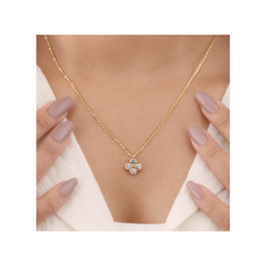 Collier élégant à quatre pétales de fleurs en diamant avec finition polie pour les événements formels et les looks festifs - Product Image 6