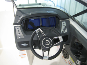 Bateau de pêche, jet-boat, bateau de travail, remorqueur, professionnel, durable, marin, utilisé, 2025, Chaparral 250 OSX, yacht, cabine, hors-bord - Product Image 3