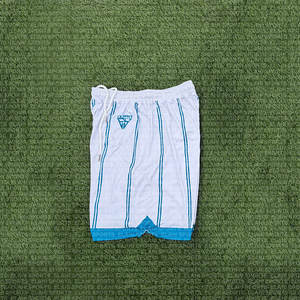 Paquete de Uniforme de Baloncesto Personalizado por Sublimación 2026, Camiseta de Manga Larga, Pantalones Cortos, Secado Rápido y Transpirable - Product Image 5