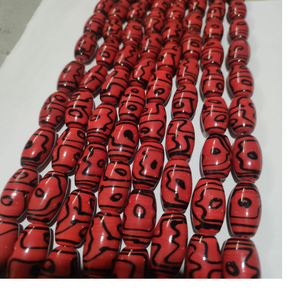 Cuentas de vidrio tribal hechas a medida, ideales para su uso por diseñadores de joyería vintage y nativa, adecuadas para reventa por Tiendas de Cuentas en rojo - Product Image 1