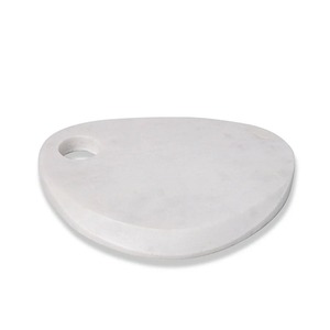 Tabla de cortar de mármol blanco completo en forma elegante Bandeja de corte de diseñador elegante para preparación de alimentos de cocina y uso de mesa moderno - Product Image 1