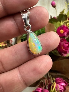 Joyería de piedras preciosas de ópalo para mujer, joyería colgante de estilo bohemio de Plata de Ley 925, colgante hecho a mano de tendencia, Regalo para mamá - Product Image 4