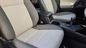 Toyota RAV4 LE AWD 2015 d'occasion en bon état - Product Image 5