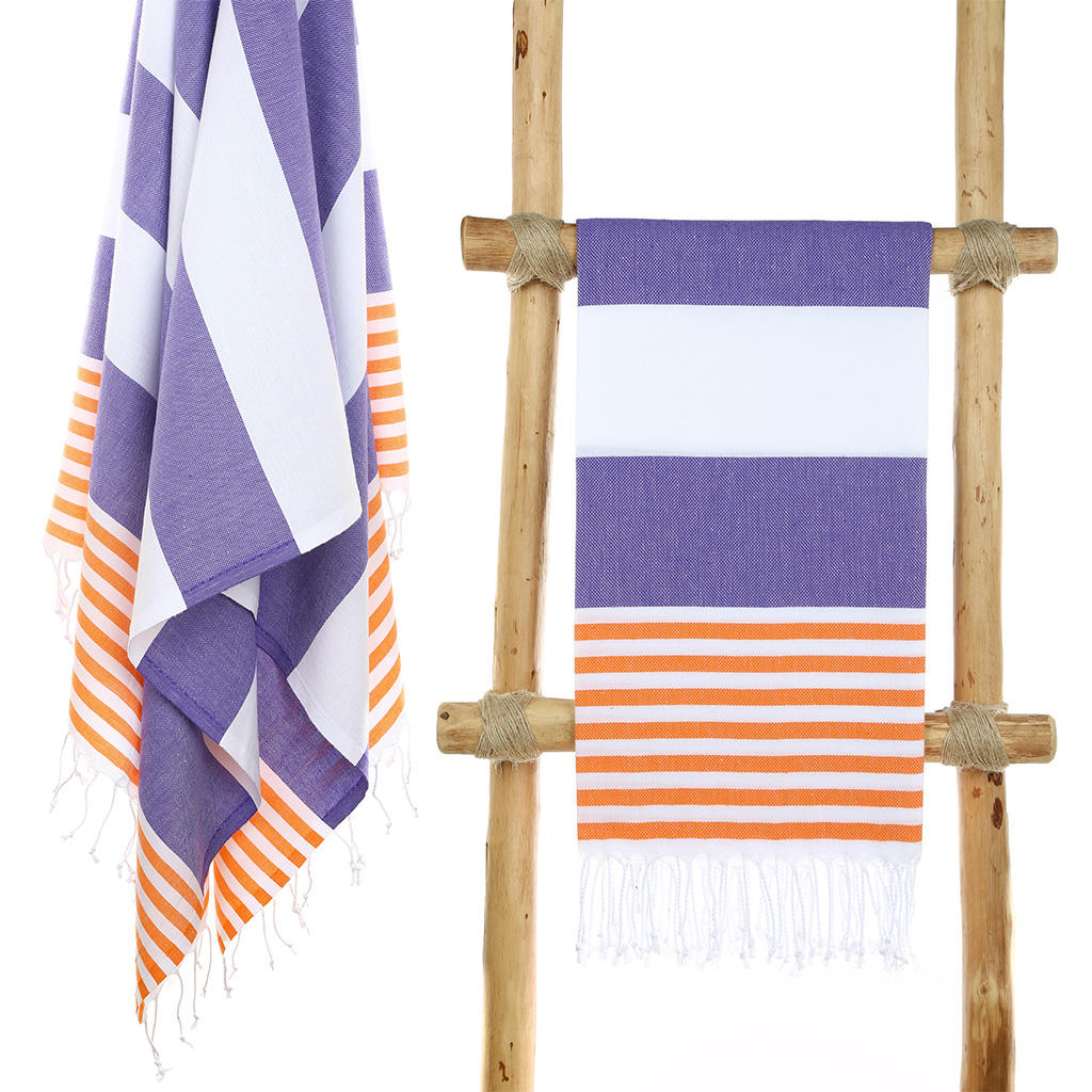 สีส้มม่วงเข้ม