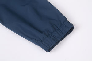 Chaqueta Cortavientos Informal de Alta Calidad para Hombre, Corte Ajustado, Color Sólido, con Cuello Alto y Contraste de Grosor Fino - Product Image 4