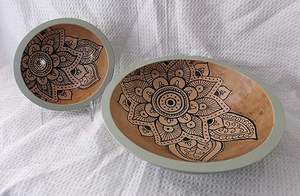 Bol de service artistique écologique Mehak Impex, bol en bois imprimé peint à la main pour les collations, fabriqué en bois de manguier - Product Image 2