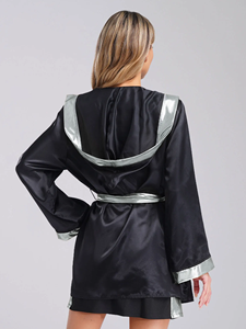 ชุดนักมวยหญิง ชุดบราซิลเลียนยิวยิตสู ชุดนักมวย ชุดต่อสู้ ชุดศิลปะการต่อสู้ ชุดมวยไทย ผ้าซาติน เสื้อ กระโปรง เข็มขัด ชุดคิกบ็อกซิ่งแบบมีฮู้ด - Product Image 3