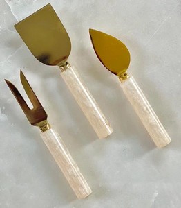 Best Quality Round Handle Eye Catching <b>Cheese</b> Knife <b>Set</b> at Low Price in Bulk Quantity - Product Image 5