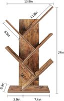 Bibliothèque en bois en forme d'arbre.