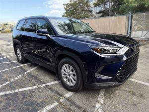 2024 Toyota Grand Highlander Híbrido XLE AWD - Product Image 2