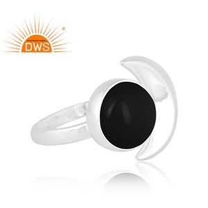 แหวนพลอยโอนิกซ์สีดำธรรมชาติแหวนปรับได้ดีไซน์รูปพระจันทร์เสี้ยวสีเงินแท้ปรับได้ - Product Image 2