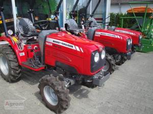 Massey Ferguson 1532 <b>Used</b> <b>Tractor</b> - Product Image 2