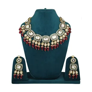 Parure de bijoux de mariée plaquée or Kundan Polki, bijoux fins pour femme, perles de verre rouges, collier choker Polki en émail vert, boucles d'oreilles - Product Image 2