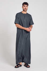 Thobe / Thawb Traditional Men Thobe with <b>Hood</b> Stylish and Comfortable <b>Robe</b> Perfect for Cultural and Casual Wear Thobe Thawb - Product Image 6