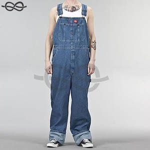 Bavoir durable pour hommes dans l'ensemble confortable et réglable Construction de vêtements de travail Activités de plein air Tenue décontractée Denim robuste de haute qualité - Product Image 5