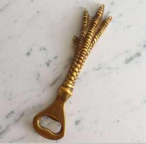 Ouvre-bouteille en métal doré, outil d'accès rapide pour les fêtes, les rassemblements, les événements, les célébrations sociales, les moments de divertissement, utilisation de l'ouvre-bouteille - Product Image 3