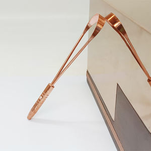 100% Original Ayurveda cobre puro limpiador de lengua en forma de U higiene bucal agarre práctico para adultos y niños diseño atractivo - Product Image 2