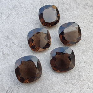 AAA + อัญมณีควอทซ์สโมคกี้ทรงเหลี่ยมตัดเหลี่ยมเพชรพลอยสีน้ำตาลธรรมชาติคุณภาพสูงมีให้เลือกทุกขนาด - Product Image 3