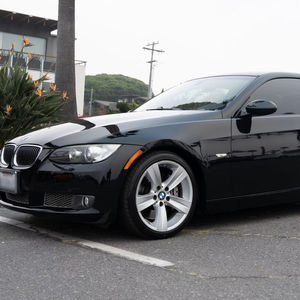 BMW 335i Coupé 2009 Usado en Buen Estado, Sin Accidentes, Volante a la Izquierda/Derecha - Product Image 1