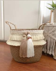 Panier en corde macramé rustique moderne pour le rangement intérieur, ajoutant de la texture et de la chaleur à l'environnement domestique - Product Image 2